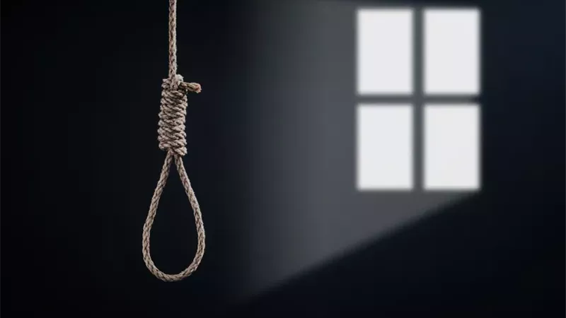 حادث انتحار شاب بالمعصرة