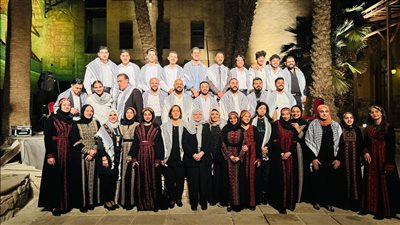 كورال عباد الشمس يحيى أمسية فلسطينية استثنائية على مسرح قصر الأمير طاز 