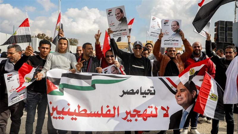 مصر تنفي نقل نصف