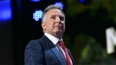 تصريحات ستيفن ويتكوف عن مصر تثير الغضب.. وخالد عكاشة يعلق