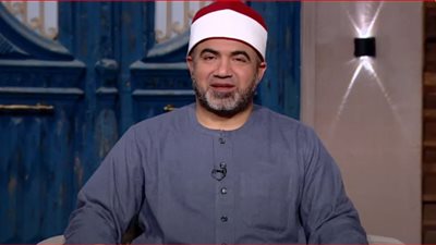 داعية: شروط عمل المرأة أن تكون مضطرة أو محدش يقدر يسد مكانها|فيديو