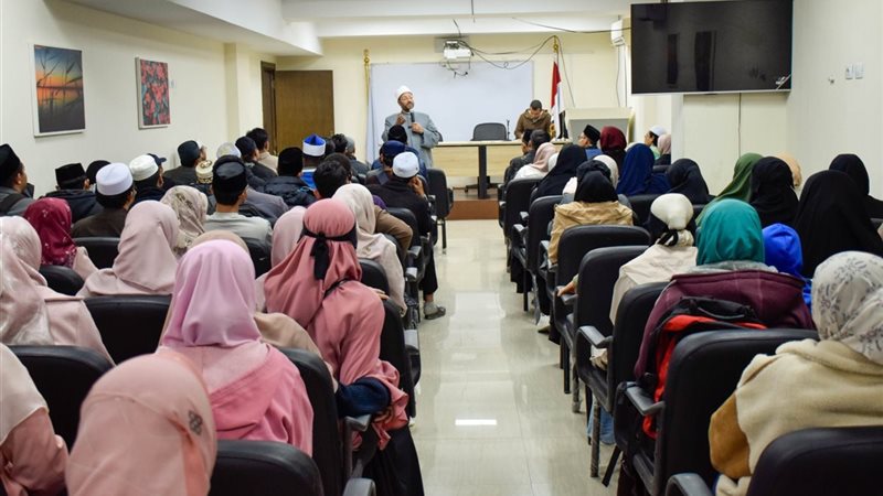 الدكتور محمود الهواري