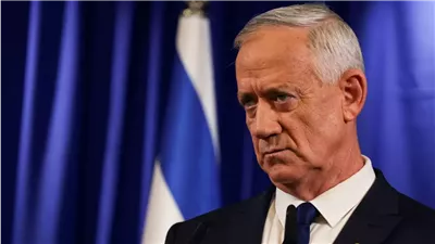 وزير دفاع الاحتلال الإسرائيلي: نتنياهو يهدد بهدم إسرائيل ويضعنا في أزمة دستورية 