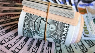 يقترب من 52 جنيهًا.. ارتفاع جنوني في سعر الدولار مقابل الجنيه المصري