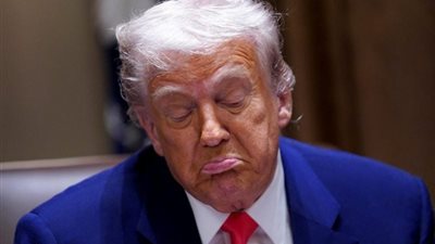 ترامب يأمل بتوصل روسيا وأوكرانيا لاتفاق الأسبوع الجاري.. والطرفان يتبادلان التهم بخرق الهدنة 