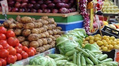 رغم رفع أسعار الوقود.. 25% انخفاض في أسعار الخضروات والفاكهة بالمجمعات الاستهلاكية