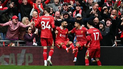 بث مباشر مباراة ليفربول وتوتنهام في الدوري الإنجليزي