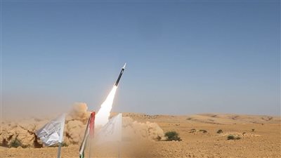 الاحتلال الإسرائيلي يعلن إطلاق الحوثيين صاروخ واحد وتم اعتراضه