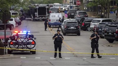 قتيل وإصابة 9 آخرين جراء إطلاق النار في جامعة فلوريدا الأمريكية