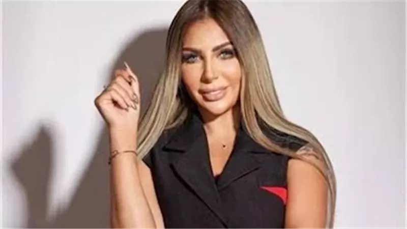 سارة خليفة