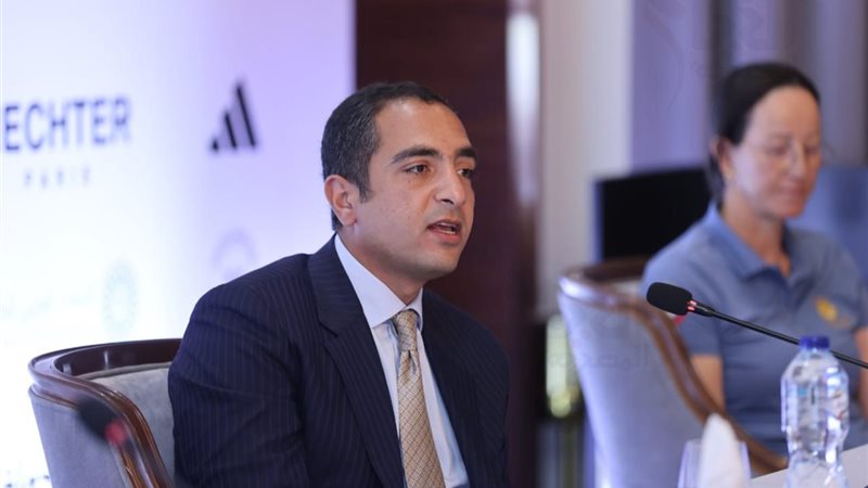 عمر هشام طلعت مصطفى،