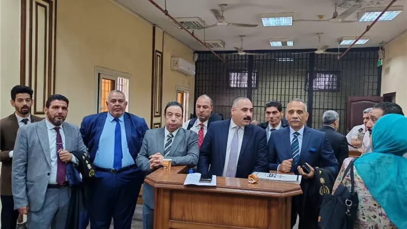 إضراب المحامين عن