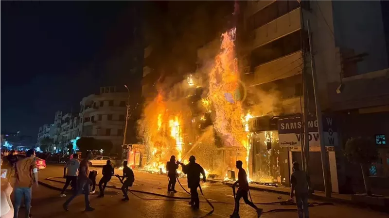 حريق مطعم سيتي كريب