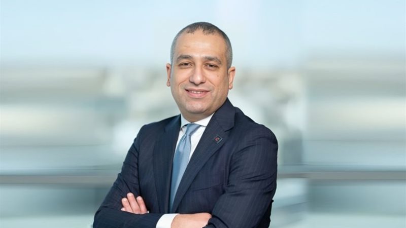 الأستاذ محمد أبو