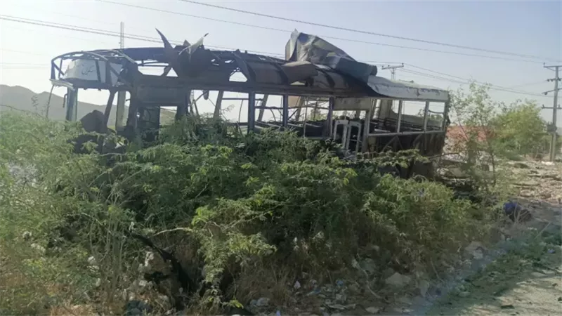 تفجير أتوبيس مدارس