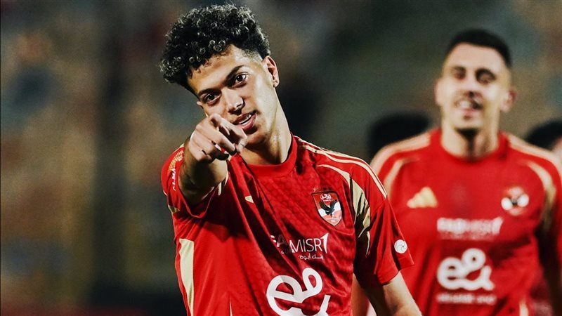 إمام عاشور نجم الأهلي