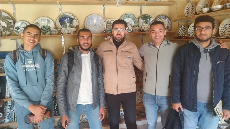 طلاب مشروع تخرج براديس