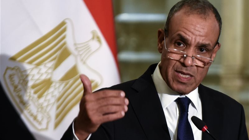 وزير الخارجية الدكتور