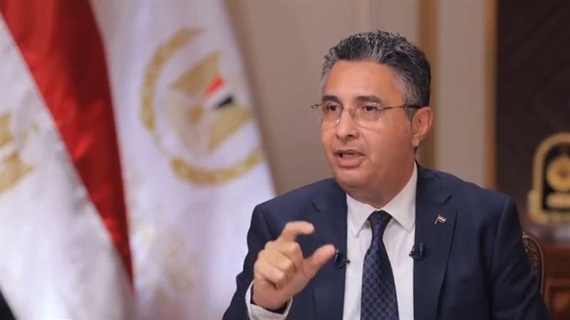 الدكتور شريف فاروق