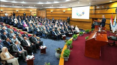 وزير البترول يجتمع بقيادات الشركات لمناقشة خطط رفع الإنتاج وتحفيز الاستثمارات