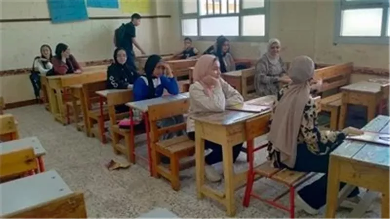 هل تم تأجيل امتحانات