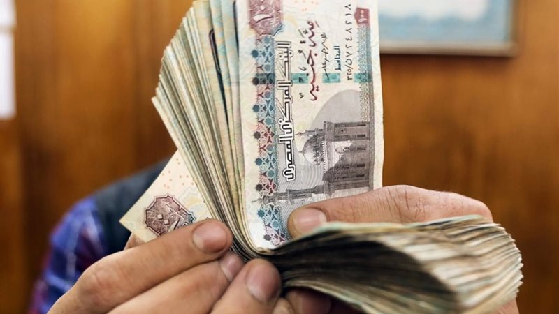 حقيقة تبكير صرف مرتبات