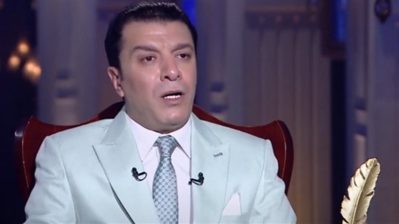 مصطفى كامل يعلن انطلاق