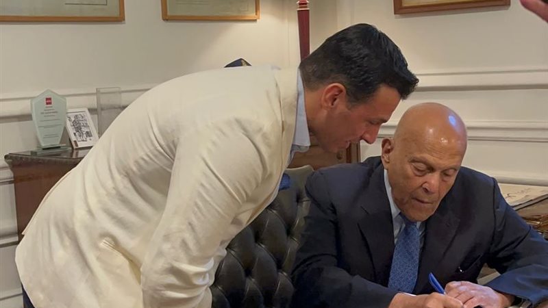 رامي رضوان يعبر عن