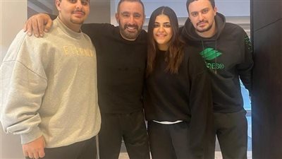 مرض ابن أحمد السقا، خضع لجراحة عاجلة بعد انفصال والديه