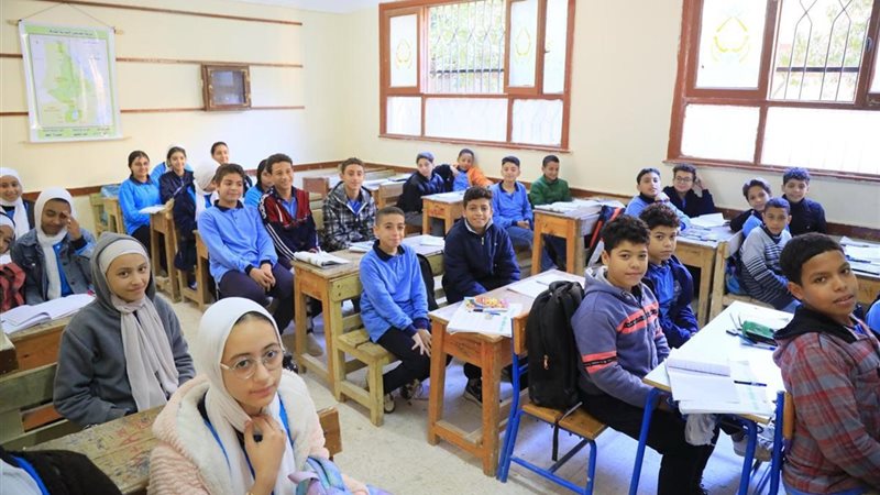 التعليم تنظم تدريب