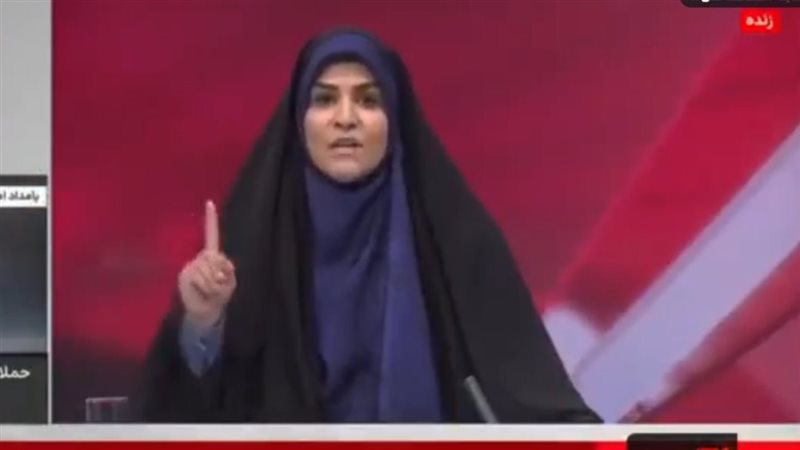 مذيعة إيرانية