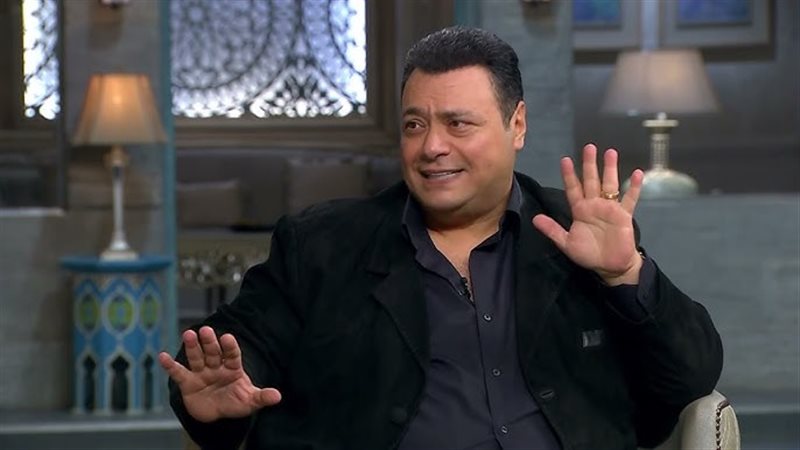 مراد مكرم يواصل حملته