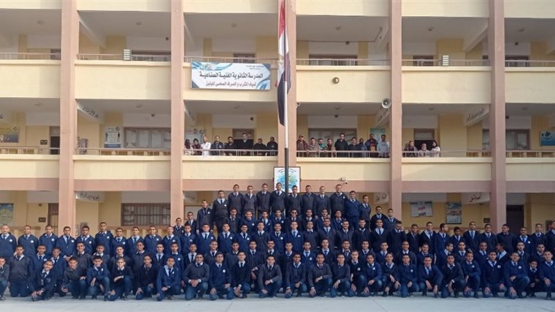 فتح باب التقديم في