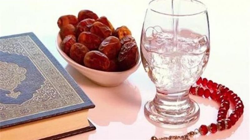 هل يجب صوم يوم عاشوراء..