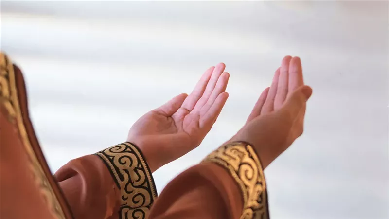 متى صيام يوم عاشوراء