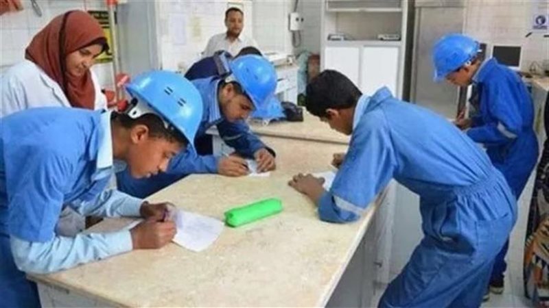 تنسيق مدارس البترول