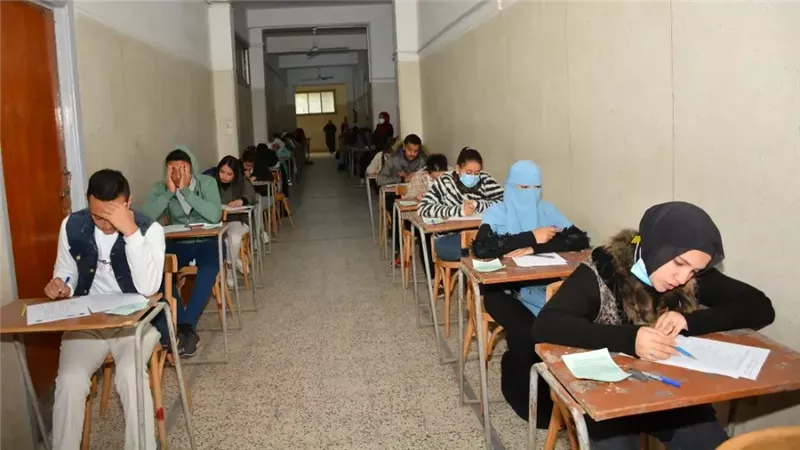 هل امتحان الإنجليزي