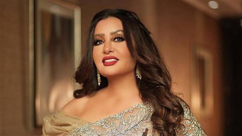 لطيفة تهنئ المصريين