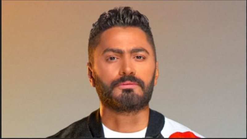 تامر حسني ينعى ضحايا
