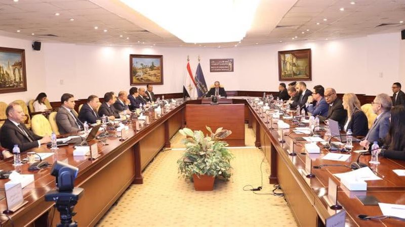 مصر تتابع تنفيذ استراتيجية