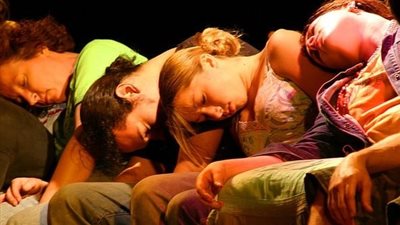 طبيب نفسي يغتصب مريضاته ويصورهن داخل عيادته بأغرب طريقة حديثة .. شوف التفاصيل