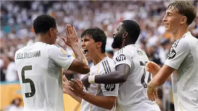 كيفية مشاهدة بث مباشر مباراة ريال مدريد وبروسيا دورتموند في كأس العالم للأندية 2025 (شاهد قناة DAZN)