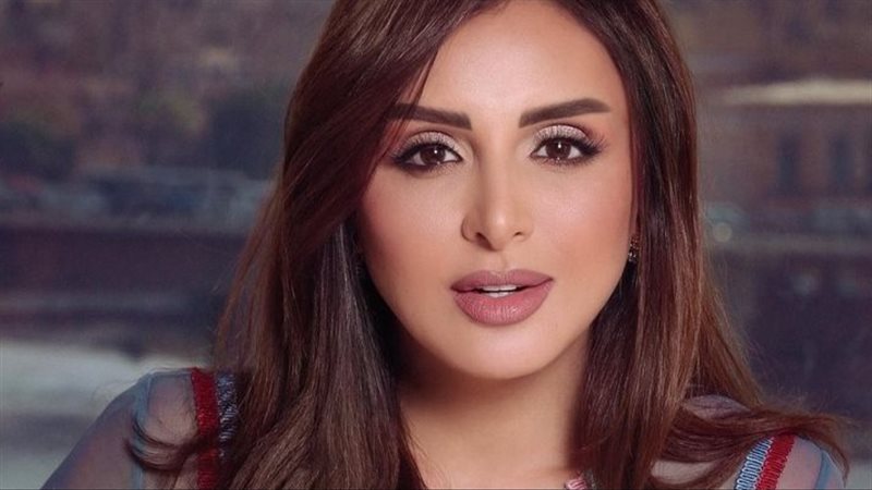 الفنانة انغام