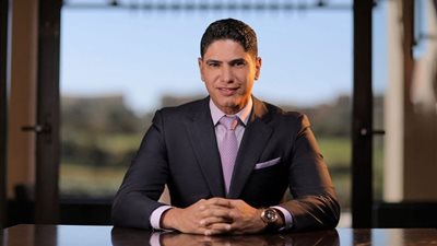 أبو هشيمة يعزي ضحايا حريق سنترال رمسيس ويشيد بتفانيهم في أداء مهامهم