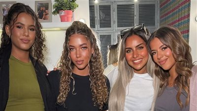 ملكات جمال، صور حفيدات الزعيم عادل إمام تشعل السوشيال ميديا 