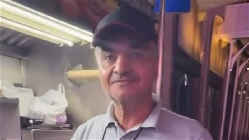 البائع المصري