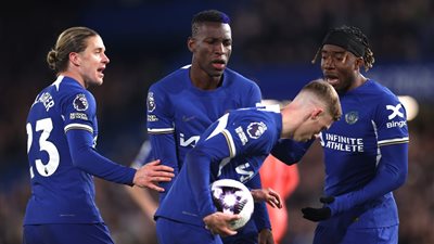 تشيلسي يستهدف ضم نجم مانشستر يونايتد استعدادًا للموسم الجديد