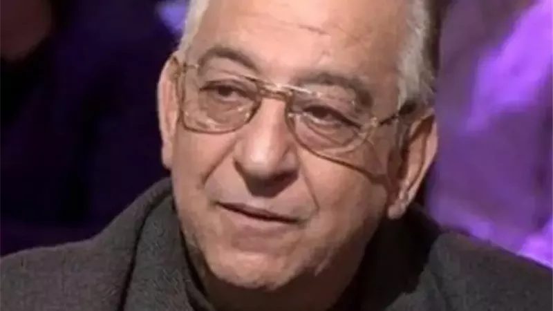 الفنان أحمد راتب
