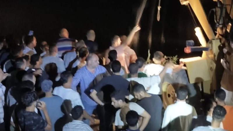 لحظة انتشال السيارة