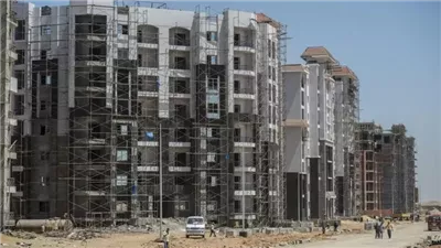 فقدان الوظائف وشلل عمليات البناء، خبير يكشف كوارث الفقاعة العقارية في مصر